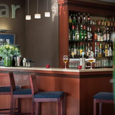Hotel Mercure Plessis Robinson Le Plessis-Robinson