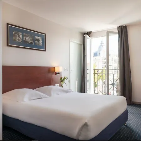 Mercure Plessis Robinson 3*