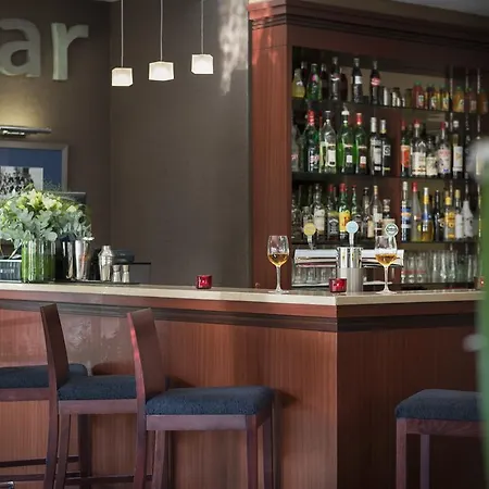 플레시스 파크 르 플레시-로뱅송