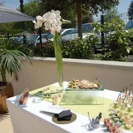 Plessis Parc 3* Le Plessis-Robinson