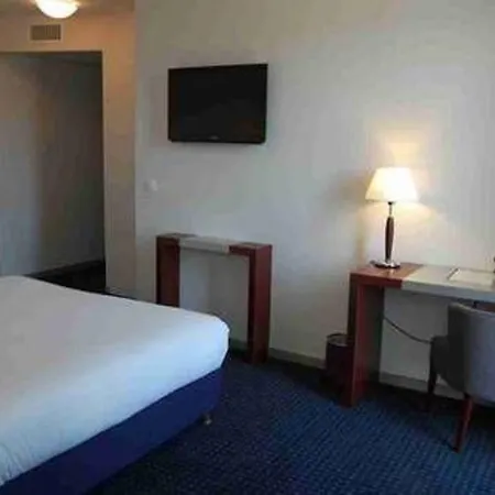 Hotel Plessis Parc 3*
