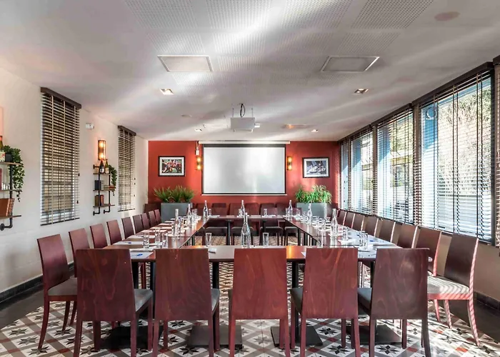 Plessis Parc Hotel 3*