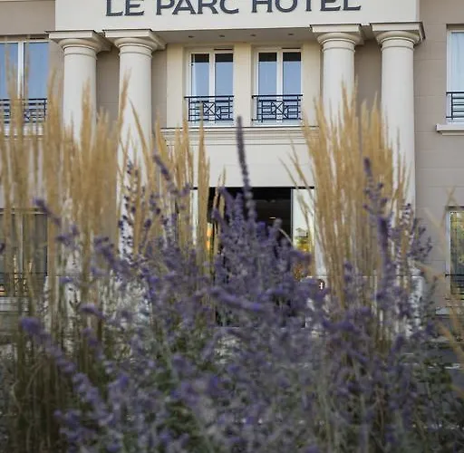 Hotel Plessis Parc 3*