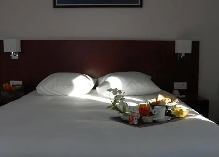 Plessis Parc Hotel Le Plessis-Robinson