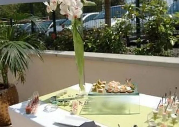 Plessis Parc 3* Le Plessis-Robinson